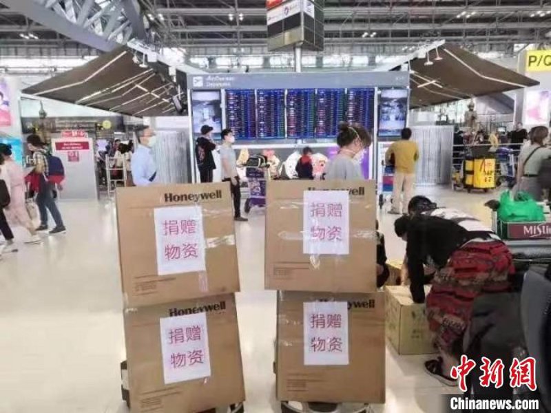 洗护用品市场近年来发展迅速,众多品牌和商家纷纷加入这一领域,竞争愈发激烈。然而,在众多选择中如何挑选优质的洗护用品批发商却成为了一个难题。本文将从产品品质、价格优势以及售后服务三个方面对不同类型的洗护用品批发商进行对比分析。